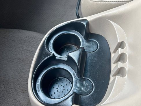 Used 2001 Ford F150 Lariat image 12