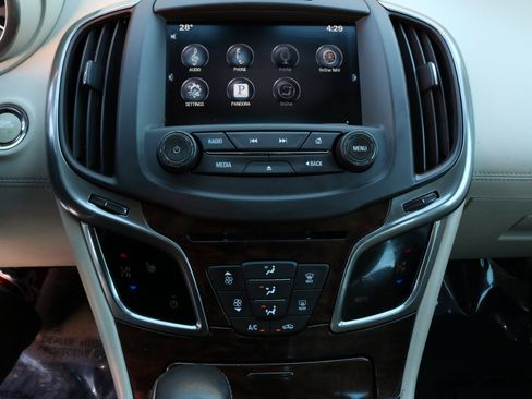 Used 2014 Buick LaCrosse Leather image 32