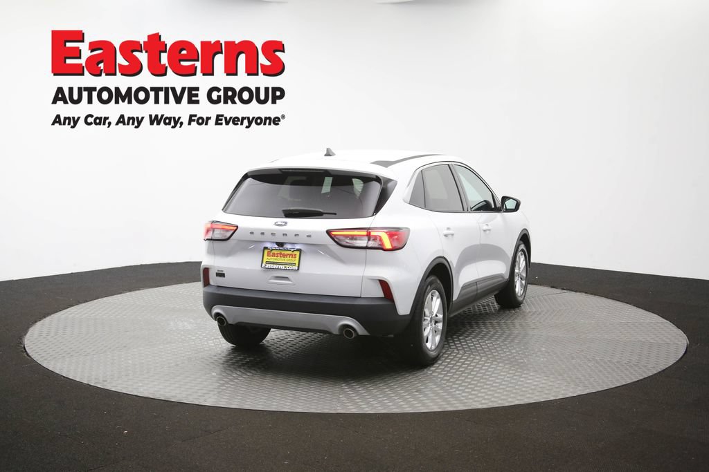 Used 2022 Ford Escape SE FWD image 41