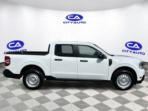 Used 2022 Ford Maverick XL FWD image 2