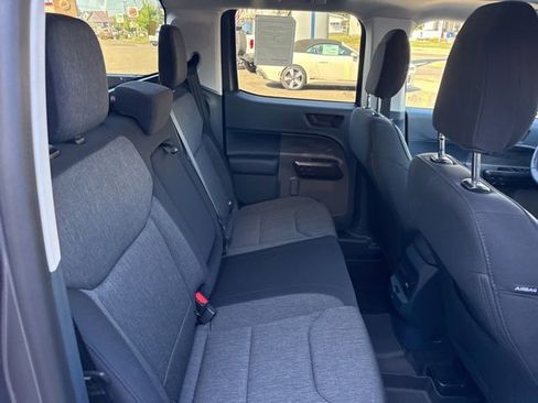 New 2025 Ford Maverick XLT w/ XLT Luxury Package image 32