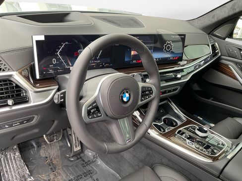 New 2026 BMW X7 xDrive40i w/ Executive Package image 10