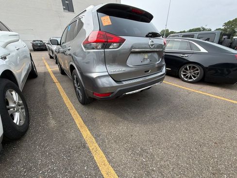 Used 2020 Nissan Rogue SV w/ Sun & Sound Touring Package AWD/4WD image 8