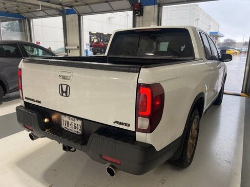 Used 2023 Honda Ridgeline RTL image 3