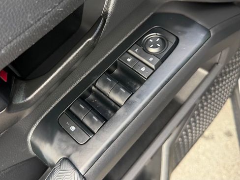 Used 2025 Toyota Tacoma SR5 image 14