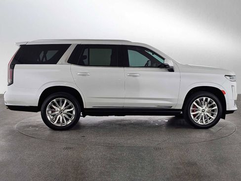 Certified 2023 Cadillac Escalade Premium Luxury w/ Performance Package AWD/4WD image 2