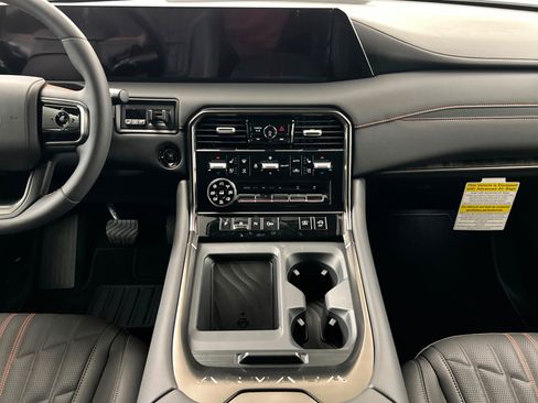 New 2026 Nissan Armada PRO-4X AWD/4WD image 13