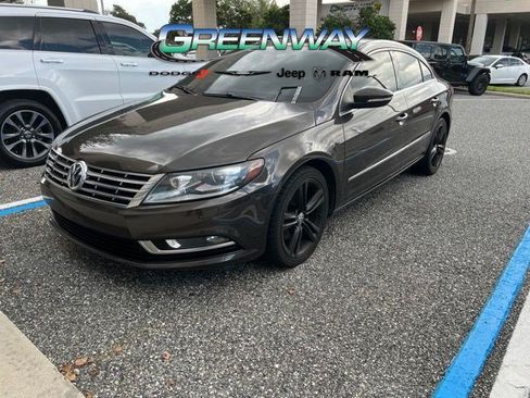 Used 2013 Volkswagen CC Lux FWD image 1