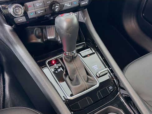 Used 2022 Jeep Compass Limited image 18