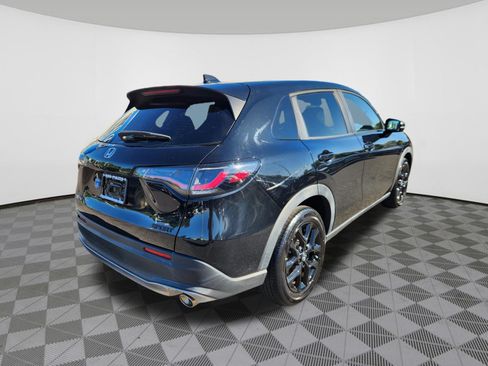 Used 2024 Honda HR-V Sport image 4