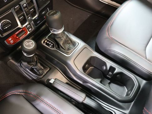New 2026 Jeep Gladiator Rubicon AWD/4WD image 21