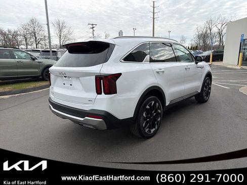New 2026 Kia Sorento EX AWD/4WD image 6