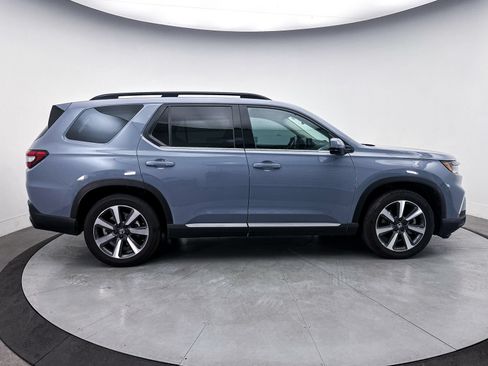 Used 2023 Honda Pilot Touring image 42