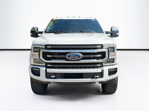 Used 2021 Ford F350 Platinum w/ Tremor Off-Road Package AWD/4WD image 2