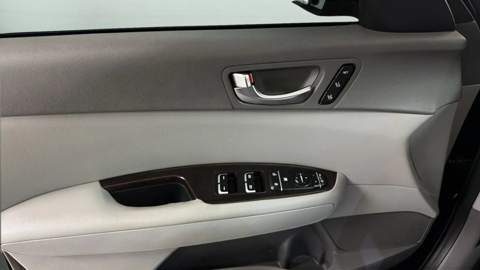 Used 2016 Kia Optima EX w/ Premium Package FWD image 17