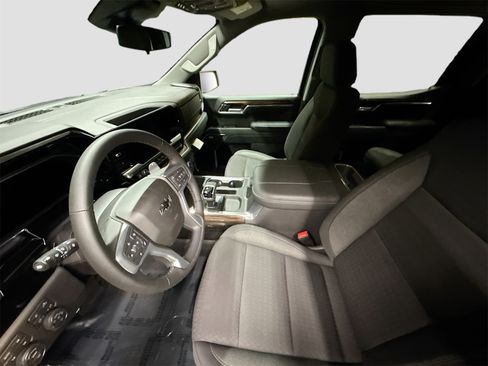 New 2026 Chevrolet Silverado 1500 LT Trail Boss w/ Safety Package image 22