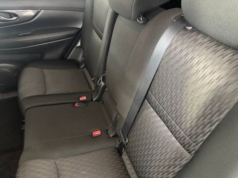 Used 2019 Nissan Rogue SV FWD image 26