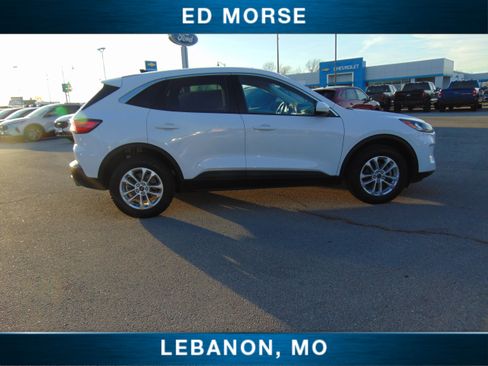 Certified 2021 Ford Escape SE image 5