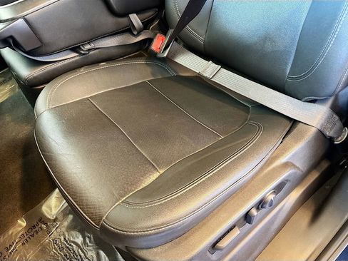 Used 2022 Chevrolet Silverado 2500 LTZ image 18