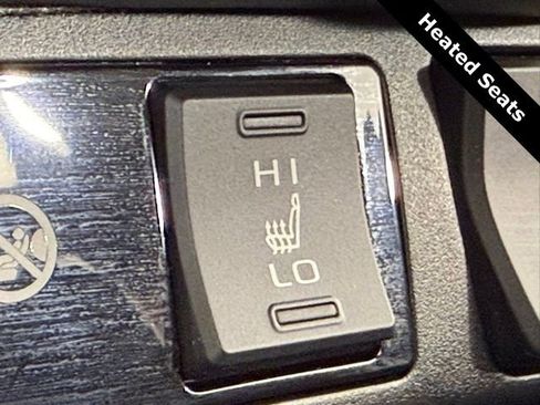 Used 2024 Toyota RAV4 XLE Premium image 22