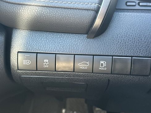 Used 2023 Toyota Camry SE image 30