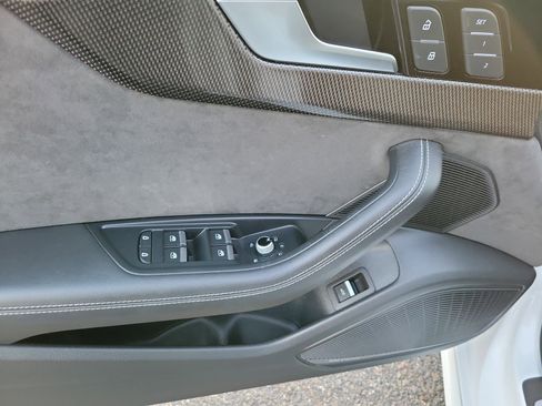 Used 2021 Audi S4 Premium Plus w/ Premium Plus Package image 18