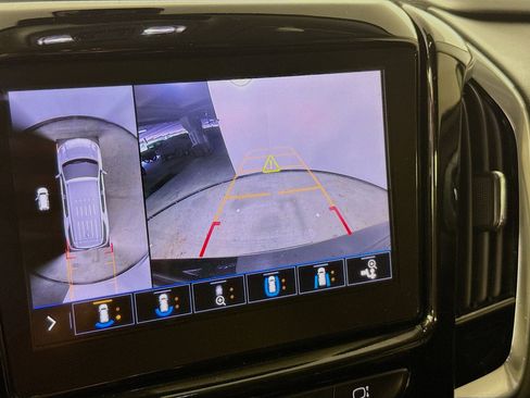 Used 2020 Chevrolet Traverse Premier w/ Redline Edition image 16
