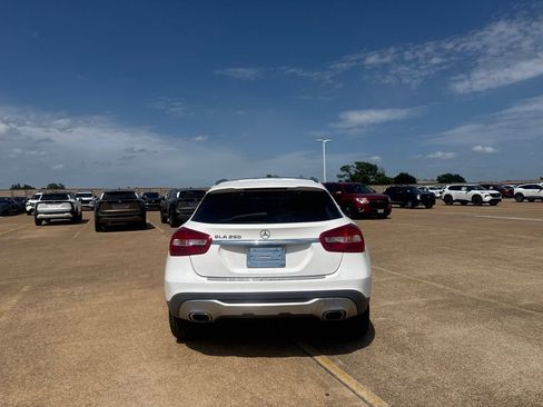Used 2020 Mercedes-Benz GLA 250 image 21