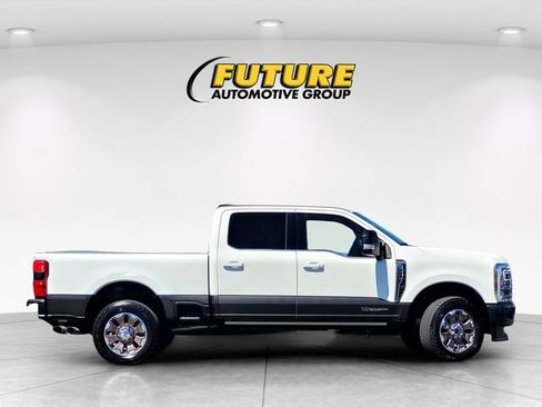 Used 2024 Ford F250 King Ranch AWD/4WD image 3