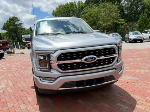 Used 2023 Ford F150 Platinum RWD image 4