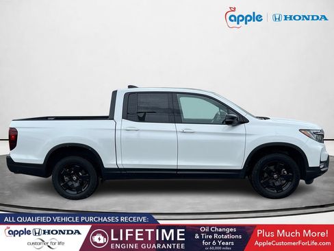 Used 2026 Honda Ridgeline Black Edition image 3