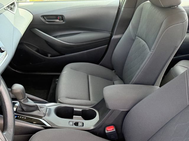 Used 2026 Toyota Corolla LE FWD image 12