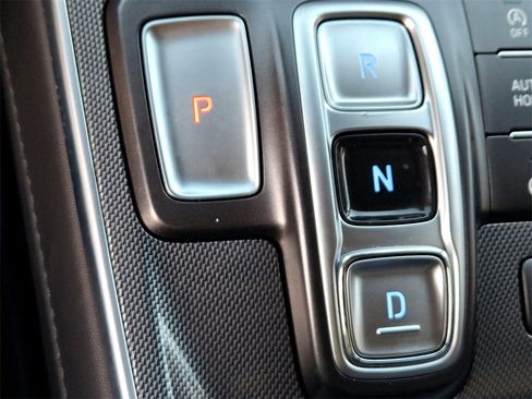 Used 2023 Hyundai Santa Fe Limited image 22