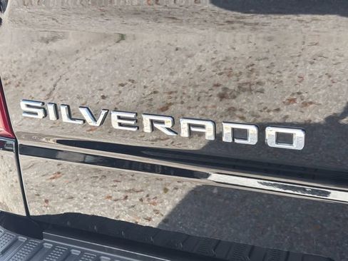 Used 2020 Chevrolet Silverado 1500 LT w/ All-Star Edition RWD image 10