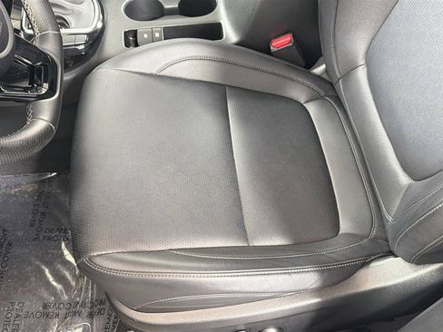 Used 2023 Kia Seltos SX w/ SX Sunroof Package AWD/4WD image 21
