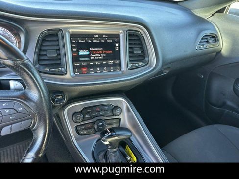 Used 2019 Dodge Challenger R/T Scat Pack w/ Shaker Package image 26