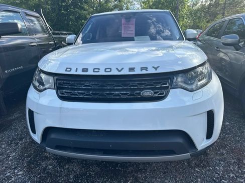 Used 2017 Land Rover Discovery HSE AWD/4WD image 2