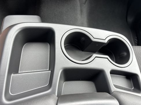 New 2026 Chevrolet Silverado 1500 Custom Trail Boss w/ LPO, Dark Essentials Package AWD/4WD image 35