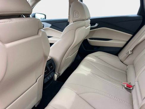 Used 2025 Acura TLX w/ Technology Package image 13