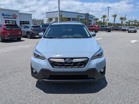 Used 2022 Subaru Crosstrek 2.5i Limited w/ Moonroof Package 2 AWD/4WD image 9