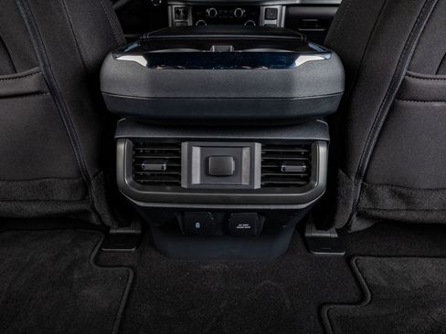 Used 2024 Ford F150 XLT w/ Equipment Group 302A MID image 32