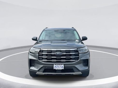 New 2026 Ford Explorer Active image 2