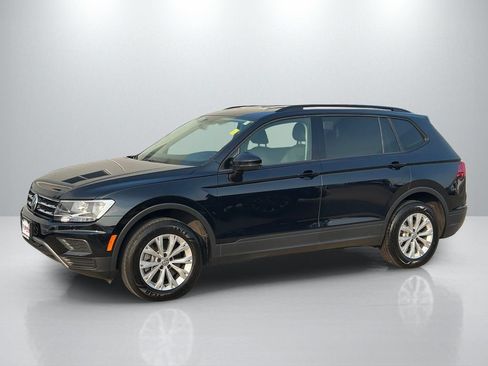 Used 2020 Volkswagen Tiguan S FWD image 8
