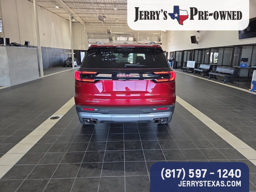 Used 2026 GMC Acadia Elevation w/ Elevation Premium Package FWD image 7