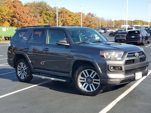 Certified 2022 Toyota 4Runner TRD Sport image 31