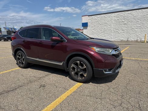 Used 2017 Honda CR-V Touring image 9