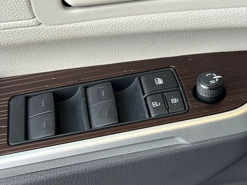 Certified 2024 Toyota Sienna LE image 14