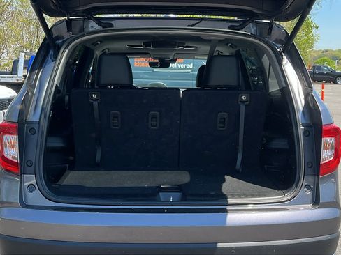Used 2019 Honda Pilot Touring image 30