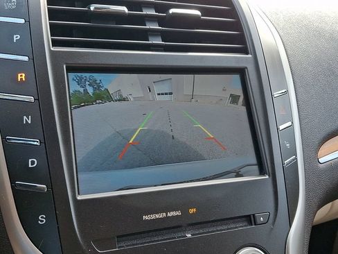 Used 2015 Lincoln MKC AWD w/ Equipment Group 102A Reserve image 18