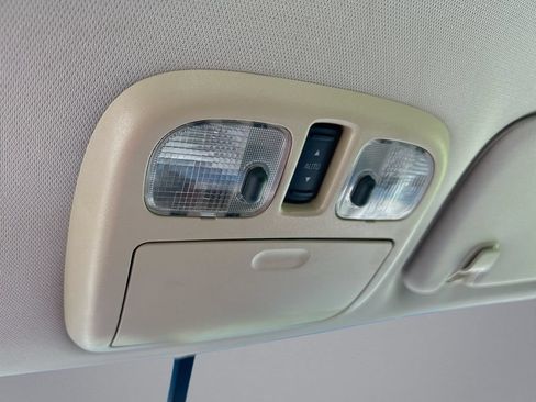Used 2012 Ford Fusion SEL FWD image 23